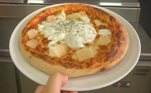 Pizza du Mois - LA BURRATISSIMA
